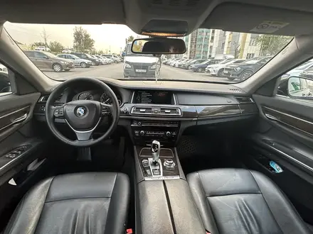 BMW 740 2013 года за 10 000 000 тг. в Алматы – фото 16