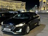 Hyundai Sonata 2017 годаfor8 200 000 тг. в Астана – фото 3