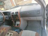 Kia Carnival 2002 годаүшін3 000 000 тг. в Арысь – фото 2