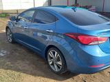 Hyundai Elantra 2015 года за 7 500 000 тг. в Актобе – фото 3