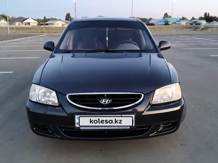 Hyundai Accent 2005 года за 1 616 666 тг. в Актобе – фото 2