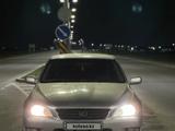 Lexus IS 200 2002 года за 3 800 000 тг. в Актобе – фото 3