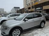 Volkswagen Tiguan 2018 годаүшін10 500 000 тг. в Астана – фото 2