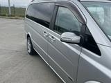 Mercedes-Benz Viano 2010 года за 6 950 000 тг. в Атырау – фото 2