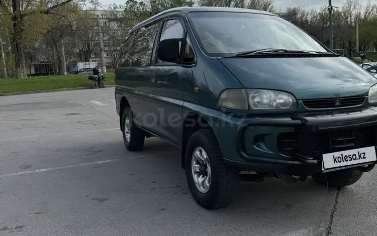 Mitsubishi Delica 1995 годаүшін2 900 000 тг. в Алматы