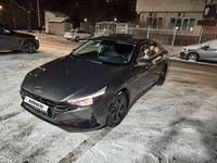 Hyundai Elantra 2023 годаfor10 500 000 тг. в Алматы