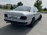 Mercedes-Benz E 260 1991 годаүшін1 450 000 тг. в Талдыкорган – фото 4