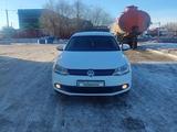 Volkswagen Jetta 2014 года за 6 200 000 тг. в Актобе – фото 2