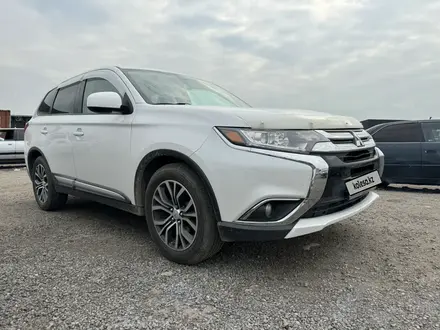 Mitsubishi Outlander 2016 годаүшін10 500 000 тг. в Алматы – фото 3