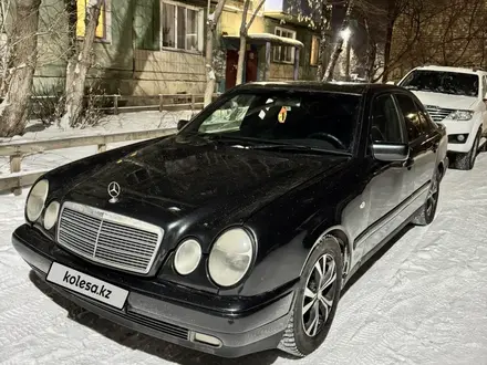 Mercedes-Benz E 280 1997 года за 2 900 000 тг. в Караганда