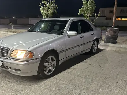 Mercedes-Benz C 200 1999 года за 4 200 000 тг. в Актау – фото 3