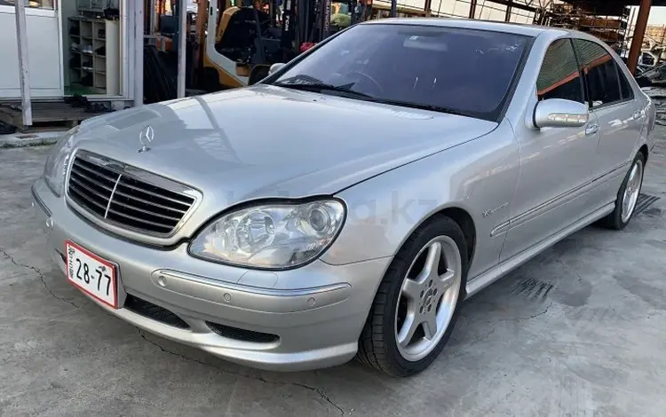Дверь Mercedes-Benz S-CLASS W220 за 45 000 тг. в Астана