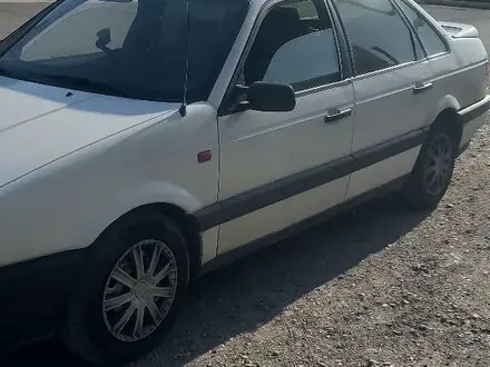 Volkswagen Passat 1992 года за 1 300 000 тг. в Тараз – фото 2