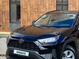 Toyota RAV4 2021 годаүшін13 700 000 тг. в Астана – фото 5