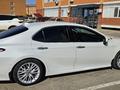 Toyota Camry 2020 годаүшін13 800 000 тг. в Уральск – фото 9