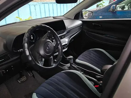Hyundai Bayon 2023 года за 6 900 000 тг. в Петропавловск – фото 8