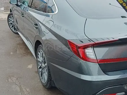 Hyundai Sonata 2023 года за 13 500 000 тг. в Петропавловск – фото 10