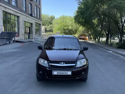 ВАЗ (Lada) Granta 2190 2014 года за 2 050 000 тг. в Семей