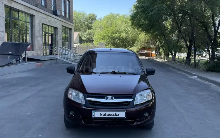 ВАЗ (Lada) Granta 2190 2014 года за 2 050 000 тг. в Семей