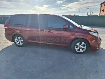 Toyota Sienna 2012 года за 6 000 000 тг. в Атырау