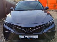 Toyota Camry 2021 года за 15 200 000 тг. в Алматы