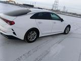 Kia K5 2021 годаүшін11 300 000 тг. в Караганда – фото 2