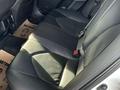 Toyota Camry 2021 года за 13 600 000 тг. в Уральск – фото 7