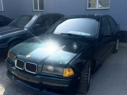 BMW 318 1994 года за 1 200 000 тг. в Алматы – фото 2