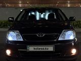 Toyota Corolla 2004 года за 3 000 000 тг. в Астана – фото 2