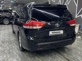 Toyota Sienna 2011 года за 10 500 000 тг. в Жанаозен – фото 3