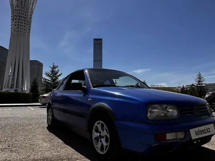 Volkswagen Golf 1994 года за 2 000 000 тг. в Астана – фото 16