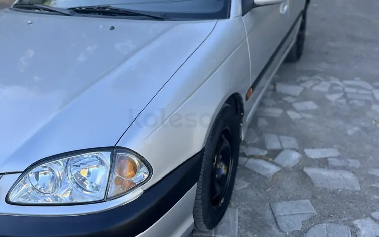Toyota Avensis 2001 годаүшін3 300 000 тг. в Караганда