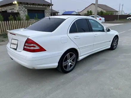 Mercedes-Benz C 230 2006 года за 4 100 000 тг. в Атырау – фото 7