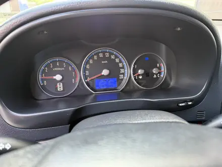 Hyundai Santa Fe 2007 года за 5 000 000 тг. в Уральск – фото 13