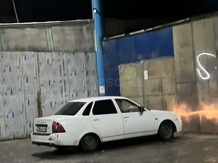 ВАЗ (Lada) Priora 2170 2014 года за 1 600 000 тг. в Усть-Каменогорск – фото 2