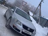 Volkswagen Passat 2005 годаүшін2 200 000 тг. в Астана – фото 2