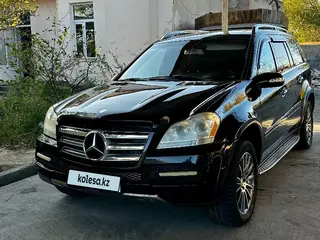 Mercedes-Benz GL 550