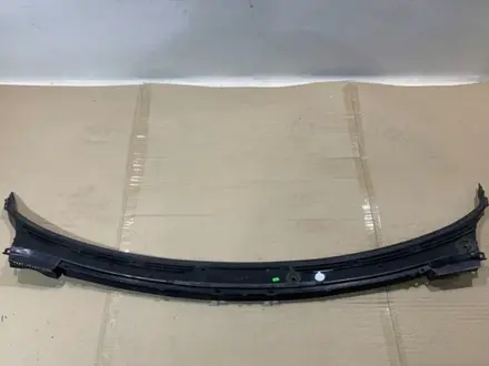 Жабо водосток BMW X5 F15 F16 за 25 000 тг. в Алматы