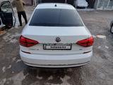 Volkswagen Passat 2016 года за 7 800 000 тг. в Шымкент – фото 3