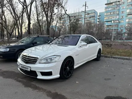 Mercedes-Benz S 65 AMG 2007 года за 13 500 000 тг. в Алматы