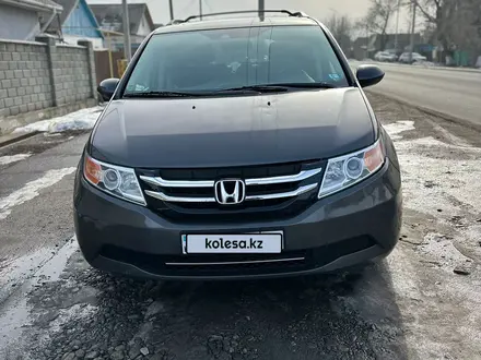 Honda Odyssey 2015 года за 13 700 000 тг. в Талдыкорган – фото 2