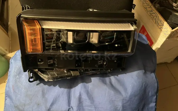 Фара правая Toyota Prado 250 full led оригинал за 550 000 тг. в Астана