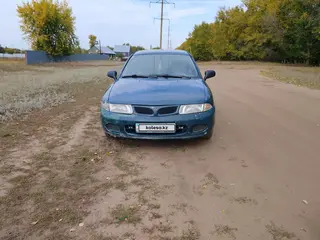 Mitsubishi Carisma, 1997