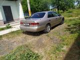 Toyota Camry 1998 годаүшін1 450 000 тг. в Темирлановка – фото 4