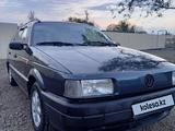 Volkswagen Passat 1993 годаүшін1 850 000 тг. в Караганда – фото 4