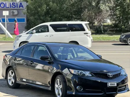 Toyota Camry 2014 года за 6 000 000 тг. в Актобе – фото 6