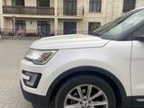 Ford Explorer 2016 года за 12 900 000 тг. в Алматы – фото 2