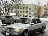 Mercedes-Benz E 230 1992 года за 1 600 000 тг. в Алматы