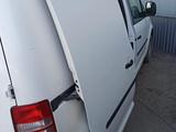 Volkswagen Caddy 2012 годаүшін5 500 000 тг. в Астана – фото 4