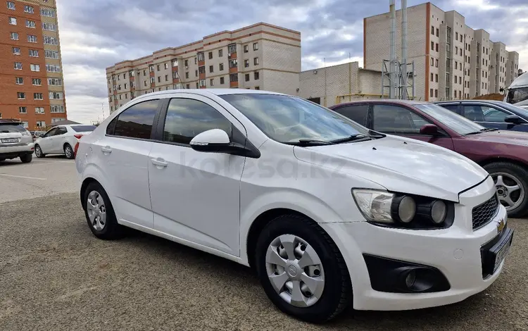 Chevrolet Aveo 2014 года за 2 800 000 тг. в Актобе